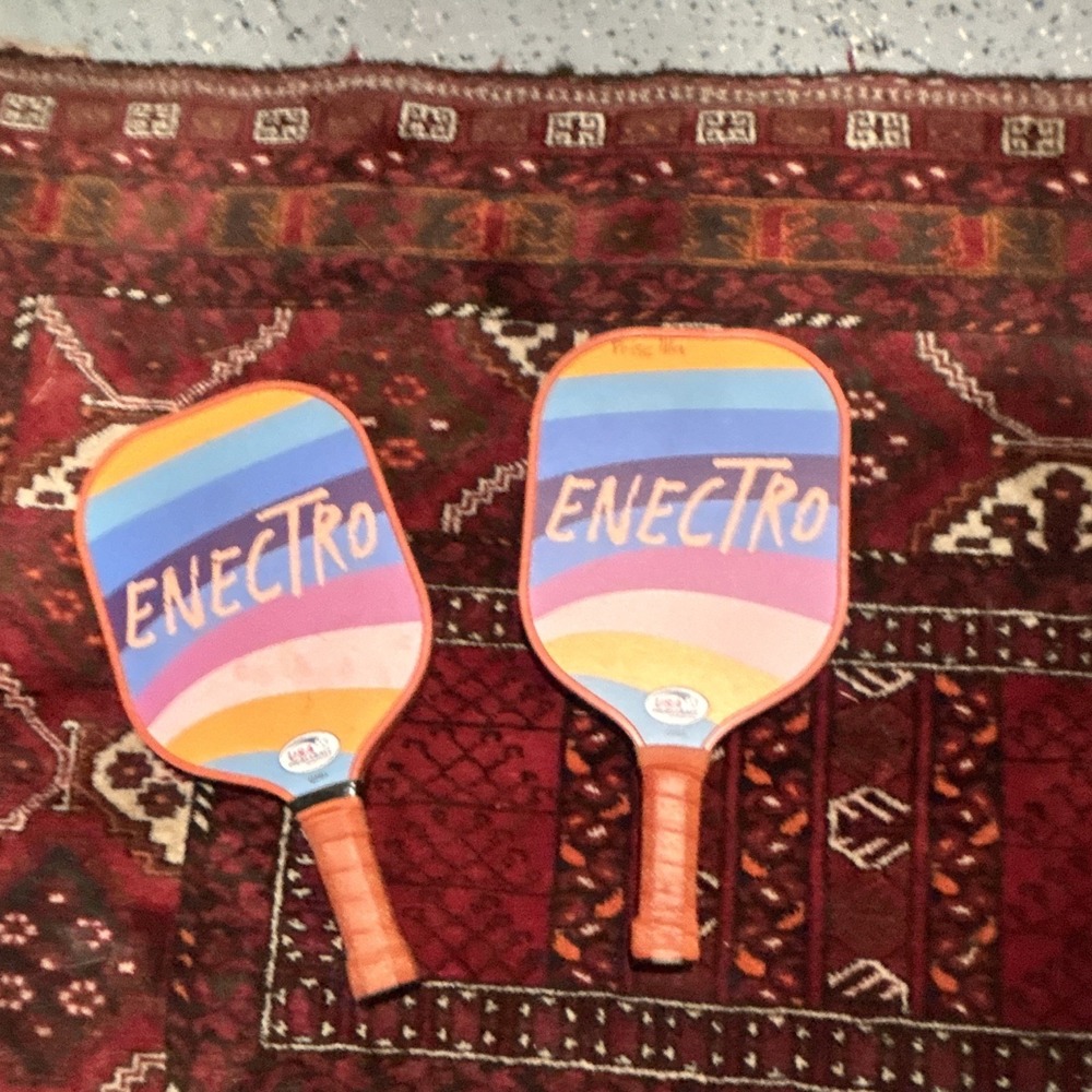 ENECTRO QB01 USA Pickleball Approved Paddle Set of 2, Multicolor Striped